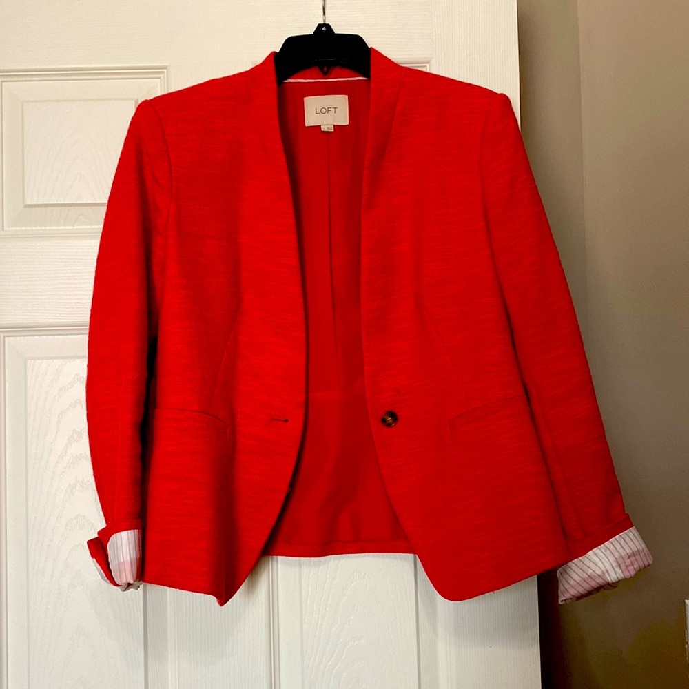 Loft coral textured blazer size 4